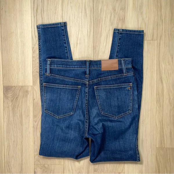 Madewell 10" High-Rise Skinny Jeans in Danny Wash: TENCEL™ Denim Edition - Image 7