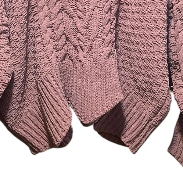 POL Rose Cable Knit‎ Chunky Shark Bite Hem Boxy Sweater Size Medium - Image 9