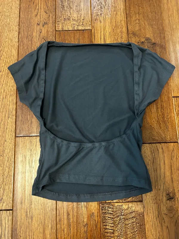 low back gray top - Image 2