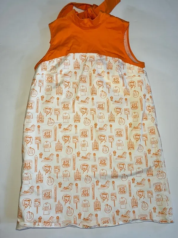 NEW COLLEGE TOWN TOILES emily dress in University of Tennessee Print‎ sz Large - Image 3