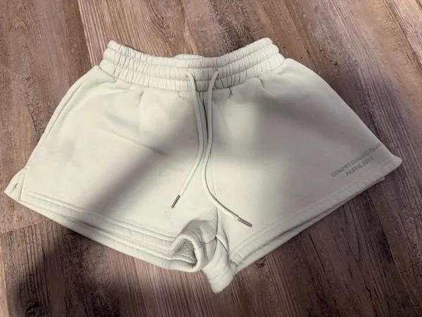Comfrt Collection Pastel Edition Pastel Mint Women’s Sweatshorts Size XS - Image 3