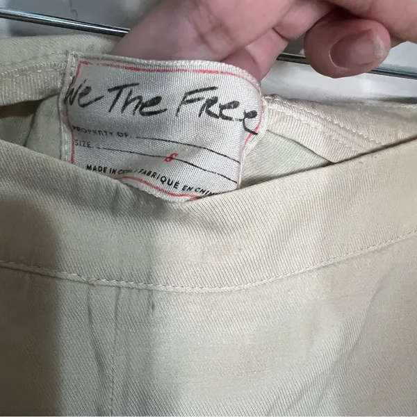 We The Free Cream High‎ Rise Flowy Side Zipper Button Beach Pants - Image 6
