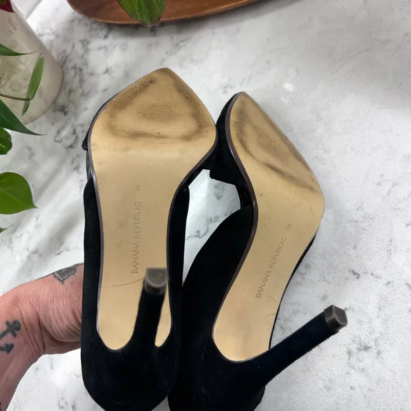 Banana Republic Madison Black Suede d'Orsay Pointed Toe Stiletto Pumps Size 8 - Image 6