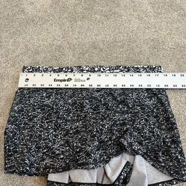 Lululemon 12 Circuit Breaker active athletic pleated skirt SK 2427 - Image 3