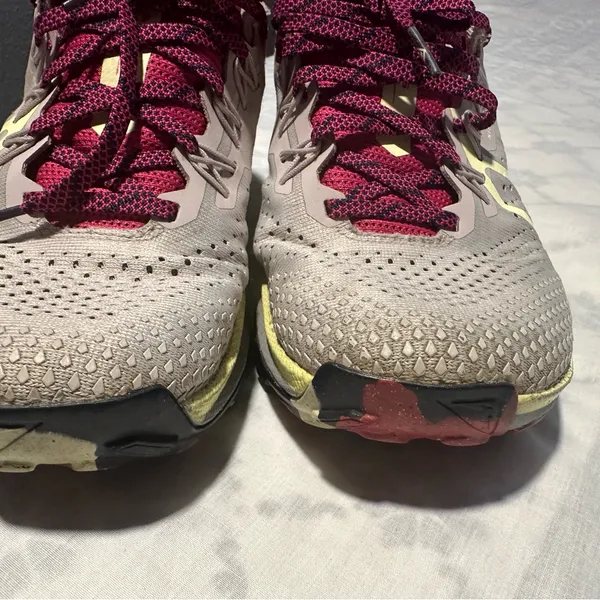 Nike Women's Athletic Shoes in Gray and Burgundy - Image 9