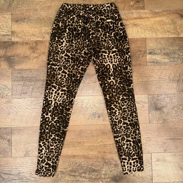 Jennifer Lopez Cheetah Print Skinny Jeans - Image 11