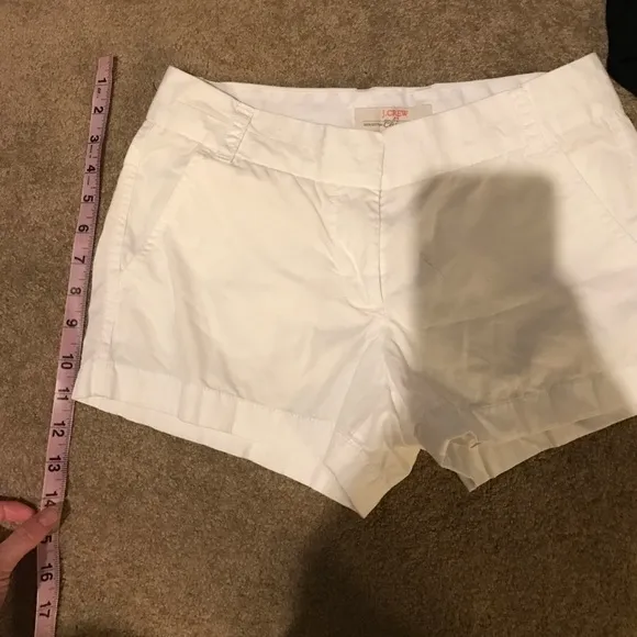 J Crew Chino Shorts Size 2 in White - Image 4