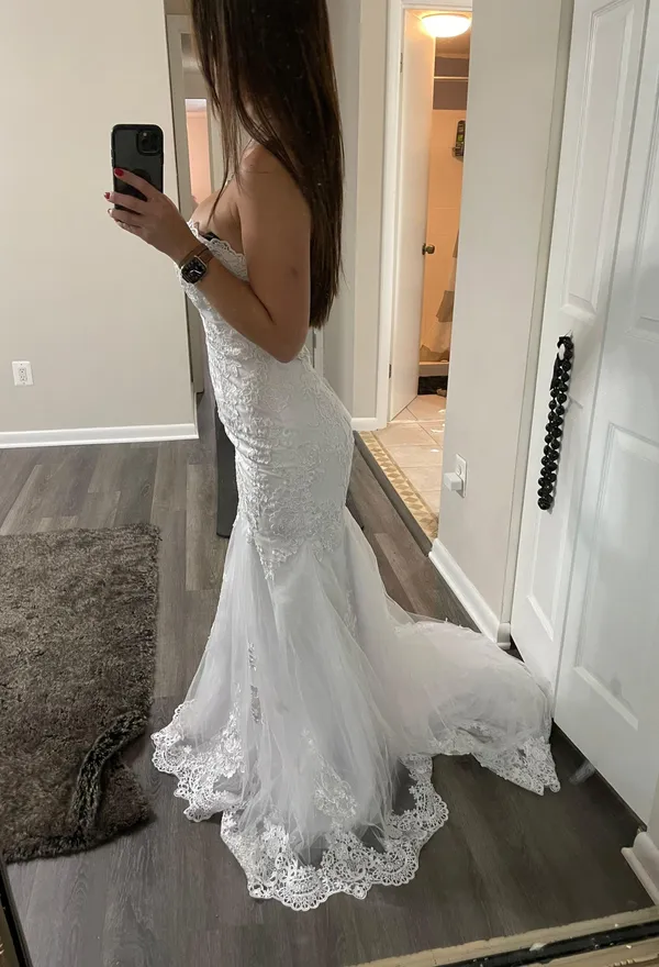 Wedding Dress White Size 2 - Image 3