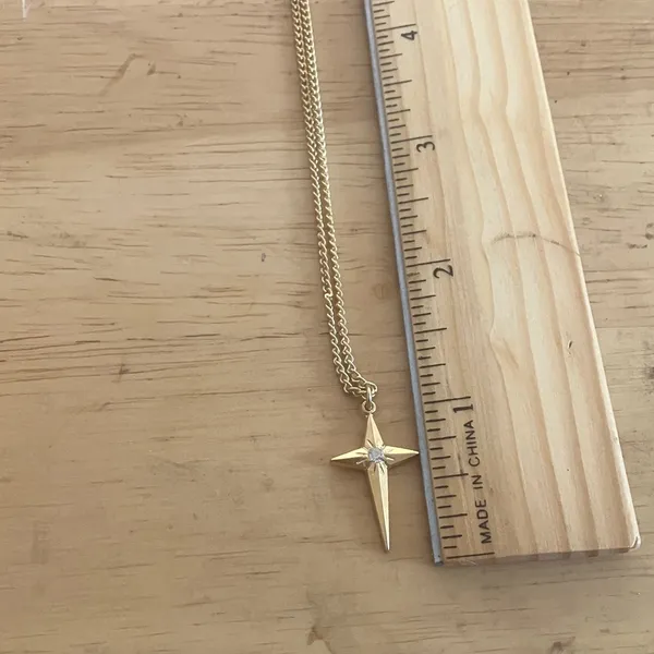 Gold cross Pendant Necklace - Image 3