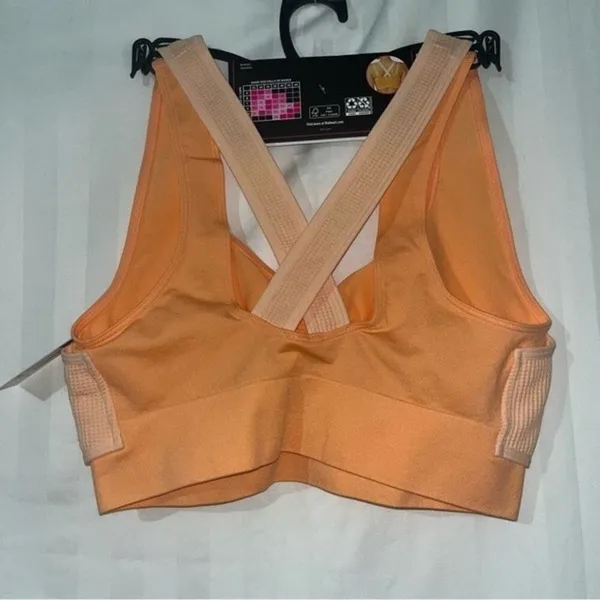 No Boundaries Juniors Seamless Double Layered Bralette Medium NWT Orange - Image 5