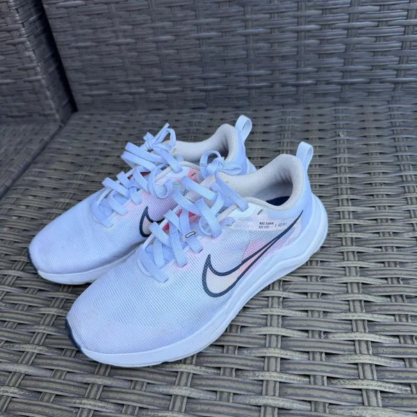 Nike Downshifter 12 Womens Running Shoes White Pink Sz 6.5 - Image 2