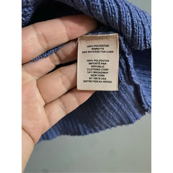 Philosophy Light Blue Purple Pointelle Sleeve V-Neck Sweater Size Medium - Image 4