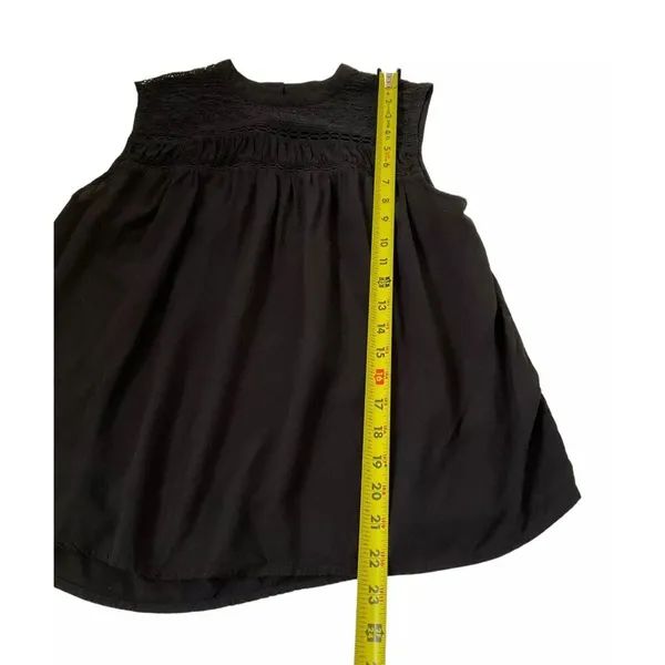 Old Navy Women's Medium Black Sleeveless Top with Lace | #11 - Image 8