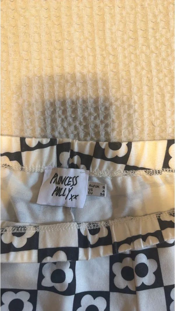 Princess Polly Black & White Checker Daisy Wide Leg Pants | US 4 - Image 4