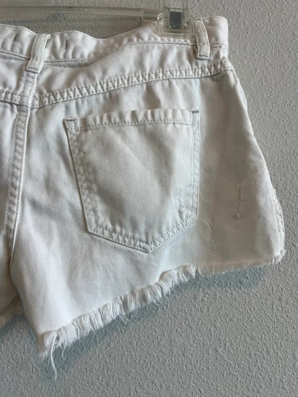 Free People white denim jeans short shorts - Image 3