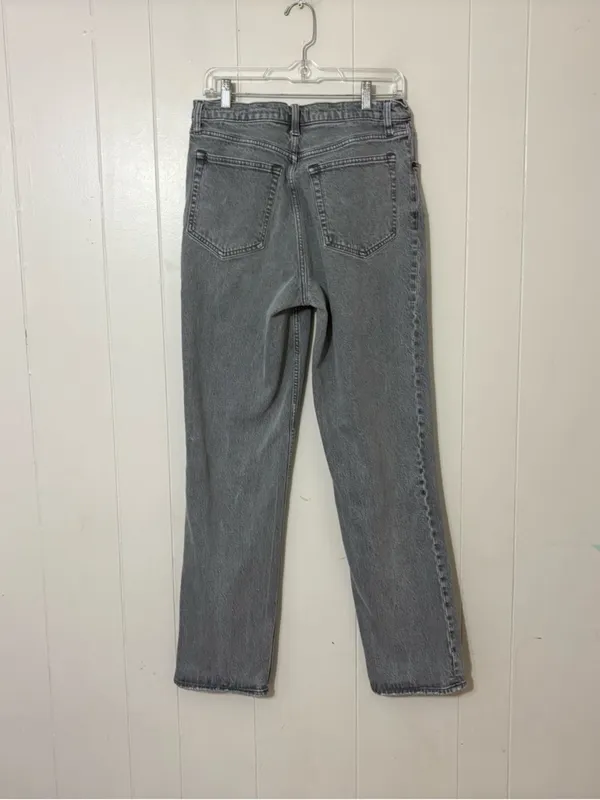 Abercrombie The 90s Straight Jeans Ultra High Rise Gray Wash Size 10 - Image 6