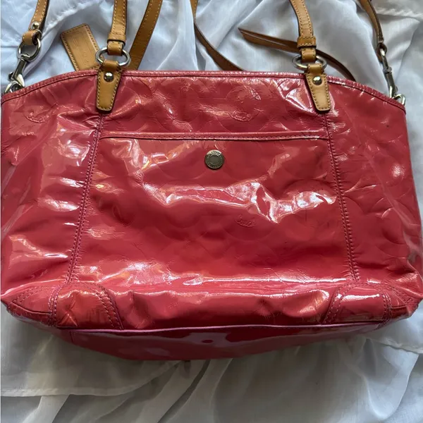 Coach Leah Patent Leather Signature Bucket Bag Tote - Image 13
