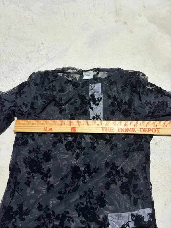 Abercrombie & fitch NWT Sheer Black Floral Long-Sleeve Top small MSRP$50 - Image 6