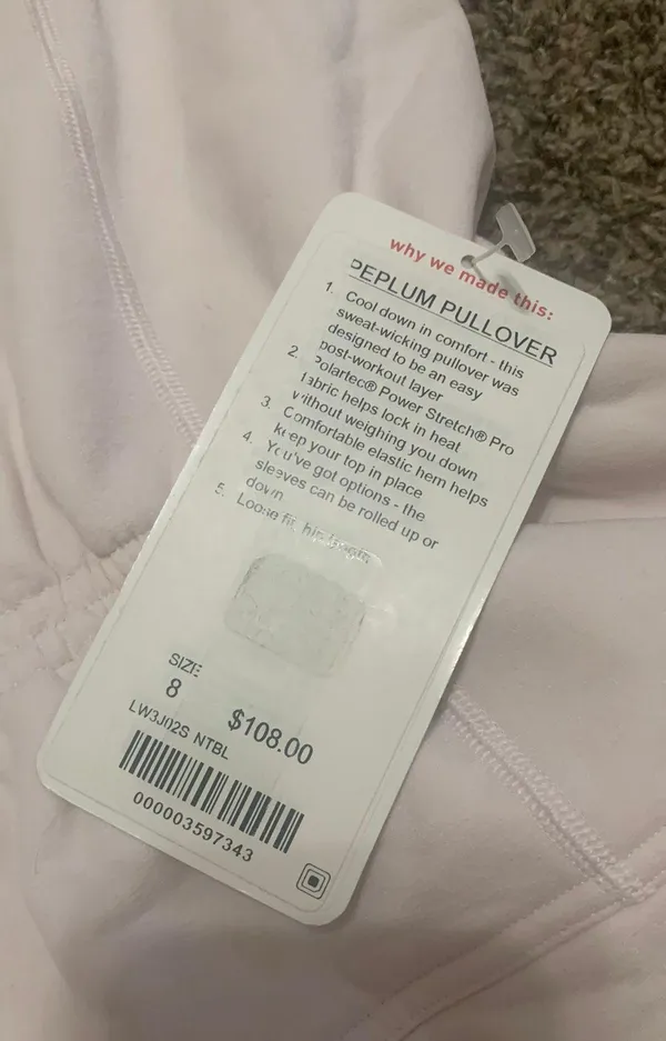 NWT Shortsleeved Hoodie - Image 3