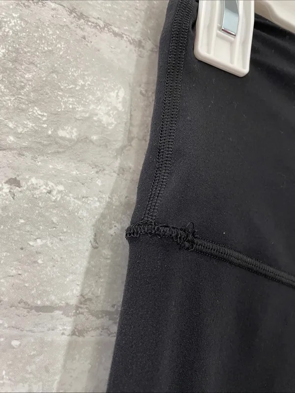Lululemon Align Pant II 25"
Black - Image 4
