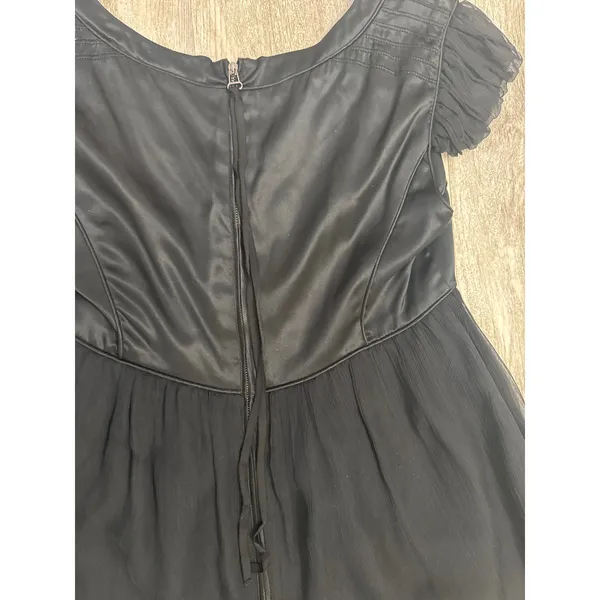 Leon Max Limited Edition Black 100% Silk Empire Waist Ruffle Cap Sleeve Dress‎ M - Image 10
