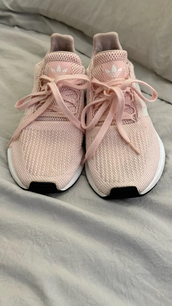 Adidas Women’s Originals Swift Run Ice Pink Athletic Running Shoes - Size 7 - Image 2