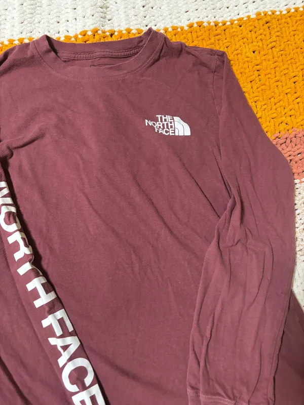 Maroon north face long sleeve  - Image 3