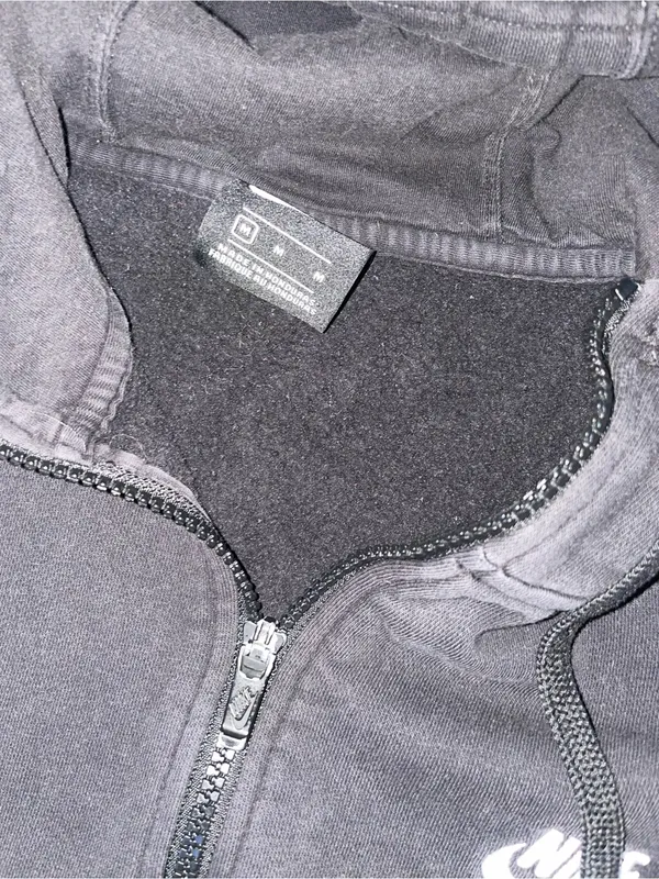 Nike Black Full Zip Hoodie Women’s Medium Fleece Sweatshirt - Image 2