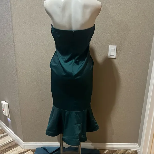Lulumari green strapless dress - Image 7