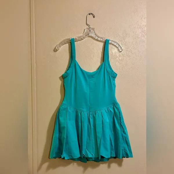 NWOT Free People Movement Swing of Things Skortsie sz L - Image 2