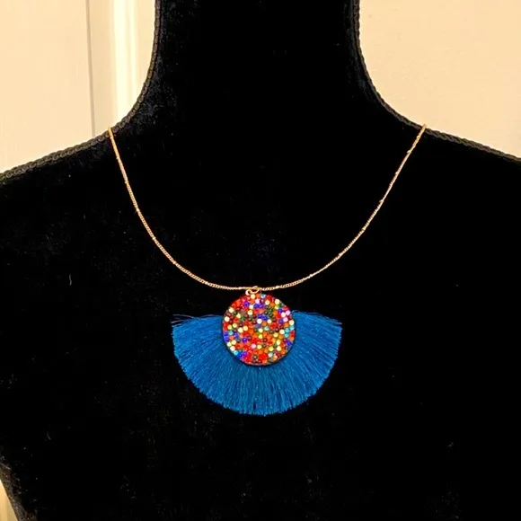- Simply Southern Fan w/ Sparkle Stones Necklace - Image 2