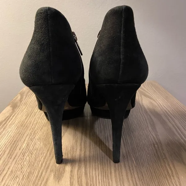 Tory Burch Cidnay Black Suede Platform Ankle Booties‎ 10 - Image 4