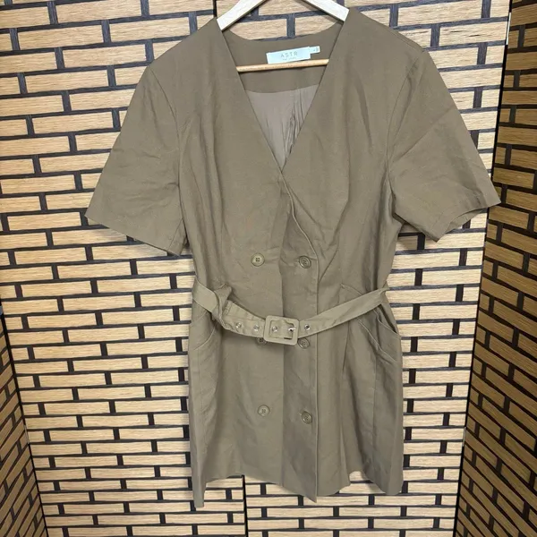 ASTR the Label Belted Wrap Dress Size Large‎ - Image 2