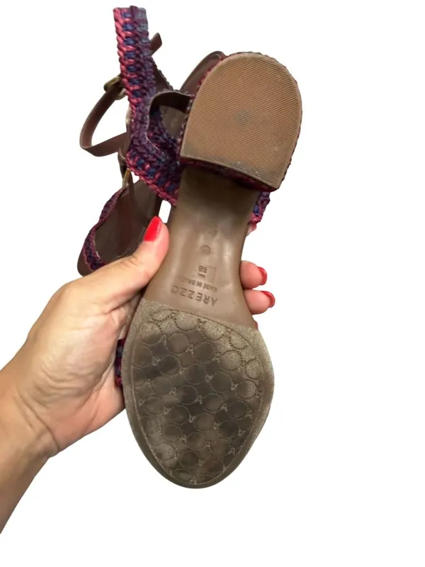 AREZZO Brown Leather Multicolor Woven Sandals Heels Size 8 - Image 4