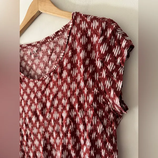 LOFT 100% Linen Short‎ Sleeve Pattern Top - Image 2