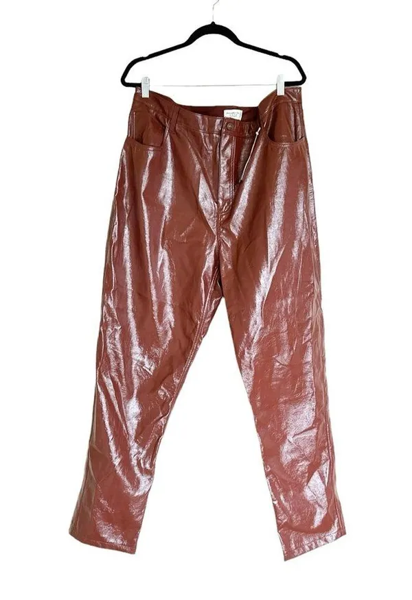 NWT A & F The 90’s Straight Ultra High Rise Patent Leather 90s Straight Leg - Image 10