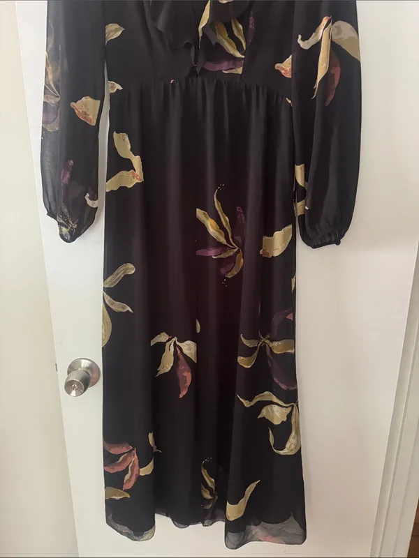 Wilfred Aritzia Floral Ruffle-Trim Long Sleeve Maxi Dress with Slit Front - Image 7