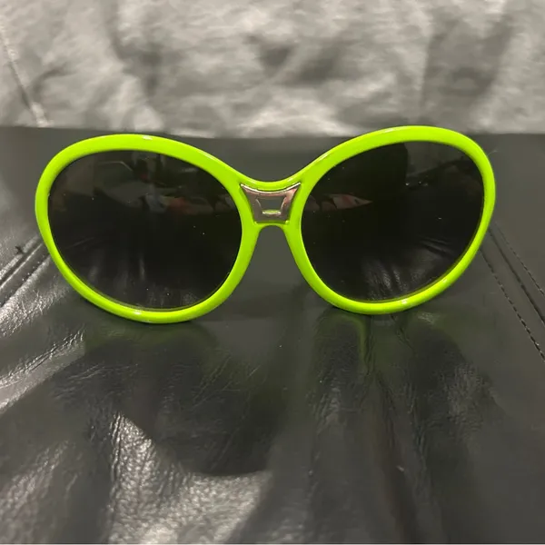 Lime Green Oversized Sunglasses - Image 12