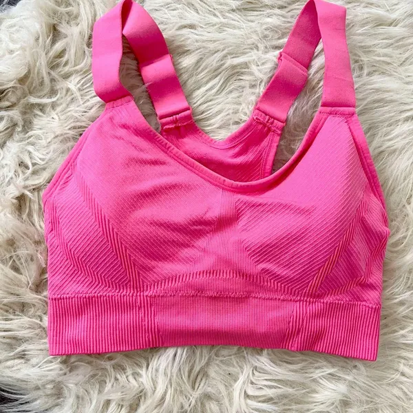 NWOT Pink New Balance seamless cropped sports bra Size M - Image 2