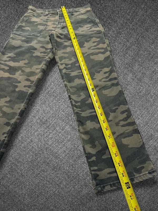 Universal Thread High Rise Straight Camo Pants Women’s Size 2/26 - Image 7