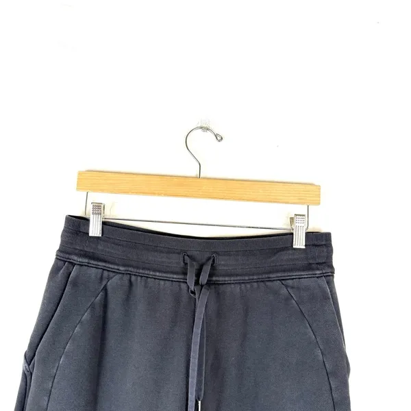 Lululemon Scuba High-Rise Jogger in Black - Image 3