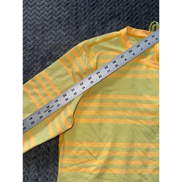 Lululemon Womens Mellow Yellow Striped‎ Run Warm Up Crew Rear Zip Size 10 - Image 7