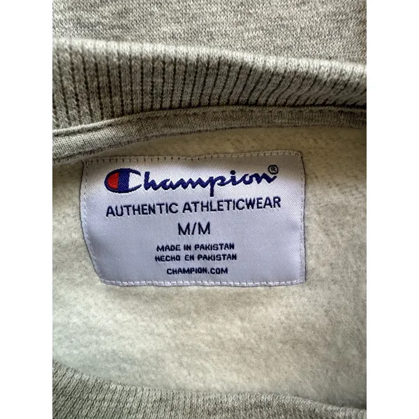 NWT Champion Women’s Center Logo Crewneck Light Grey Sweatshirt Size Medium - Image 5