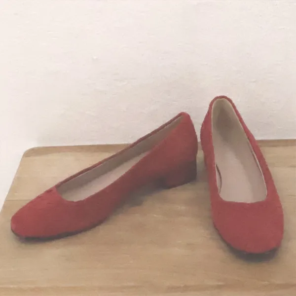 Madeleine Red Woven Suede Pumps Womens Size 41 US 10 Block Heel Italy‎ Timeless - Image 3
