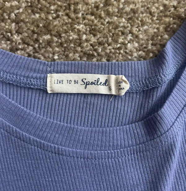 Live to be spoiled top - Image 3