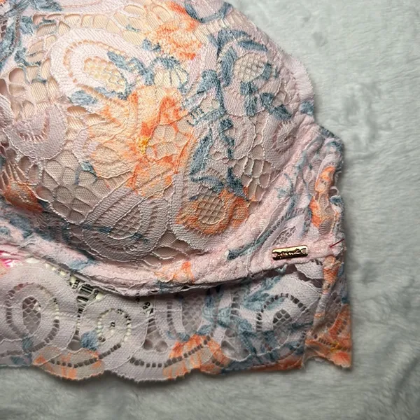 PINK‎ Victoria’s Secret Floral Push Up Women’s Lace Bralette Small - Image 3