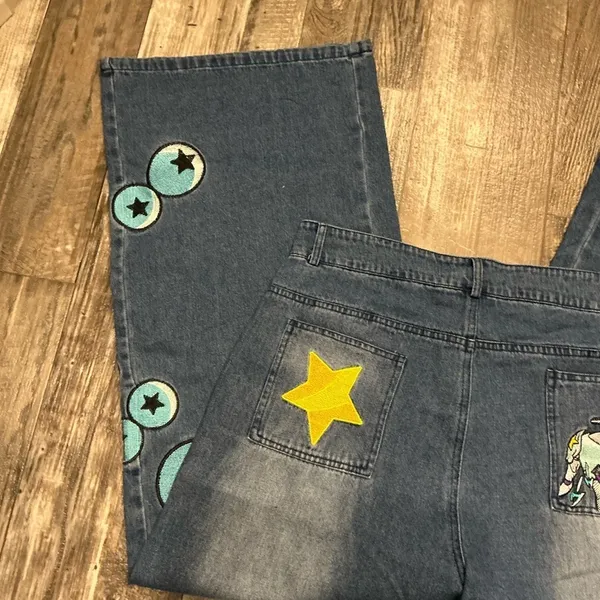 Stylish Blue Embroidered Women's Jeans Size Large - Image 6