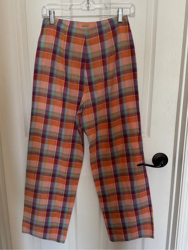 Billabong x The Salty Blonde Break Point Cropped Linen Blend Plaid Pants 25 - Image 5