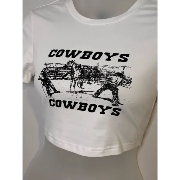 SHEIN Women’s Cowboys Graphic White Cropped Tee Size XS - Image 3