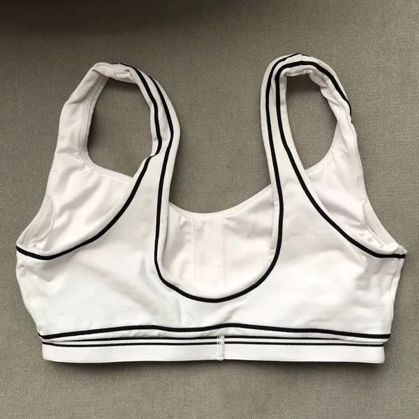Alo Yoga Airbrush Heart Throb Bra White/Black S - Image 6